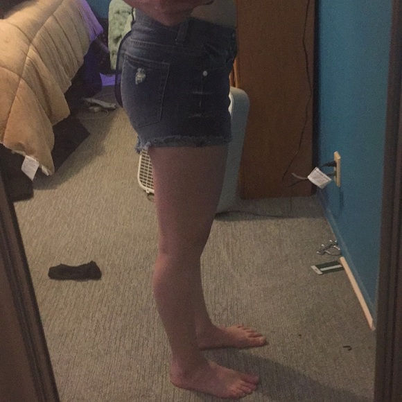 Jean Shorts - Picture 6 of 6